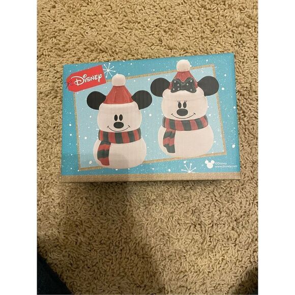 Disney Mickey and Minnie Snowman Christmas Ceramic Salt & Pepper Set - Picture 5 of 7